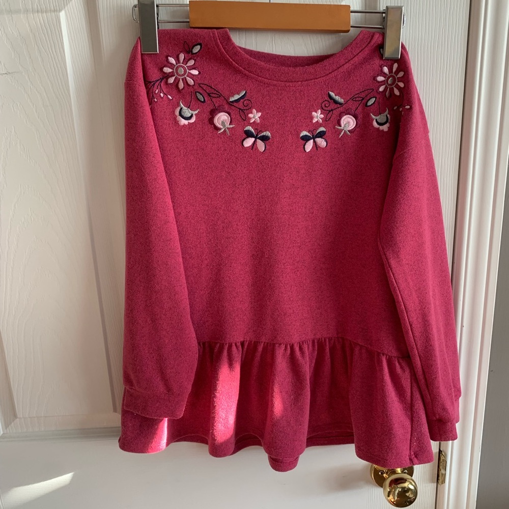 3/12$ 🔥 Rococo Children’s Sweater Size 8 - Picture 2 of 6